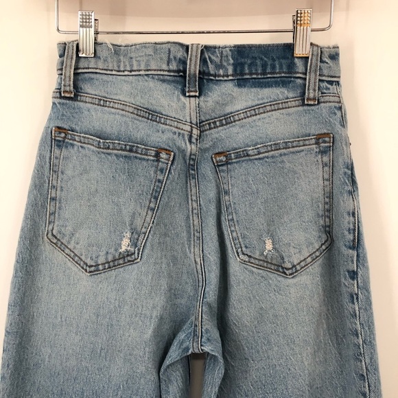 A&F 25/0r The 90s Straight Ultra High Rise Curve Love short slit ankle 0032 - Picture 4 of 11